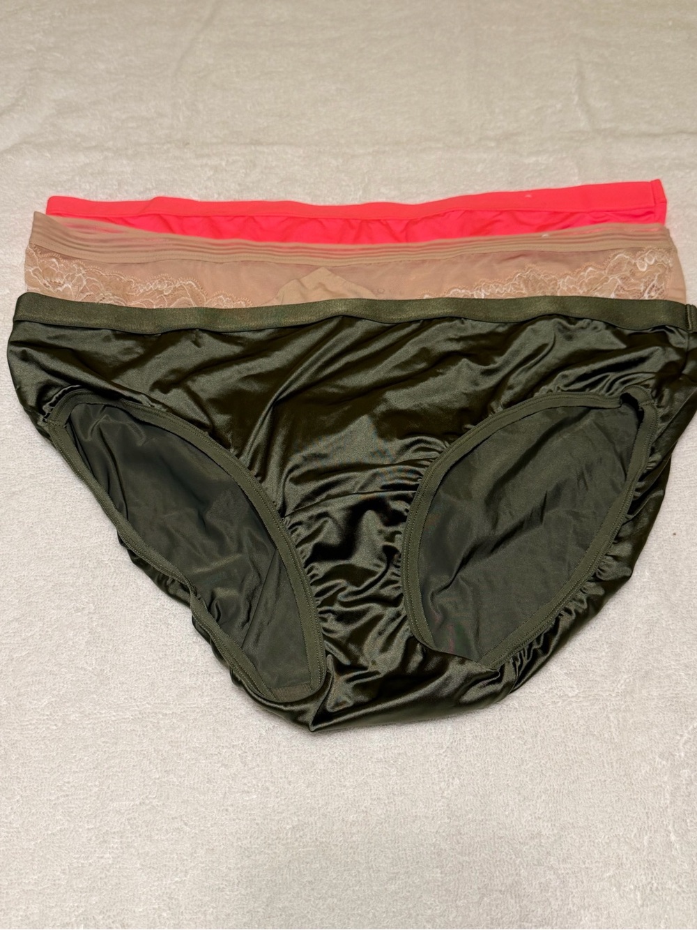Cacique 3-Pack No Show Hipster - Pink, Nude & Olive